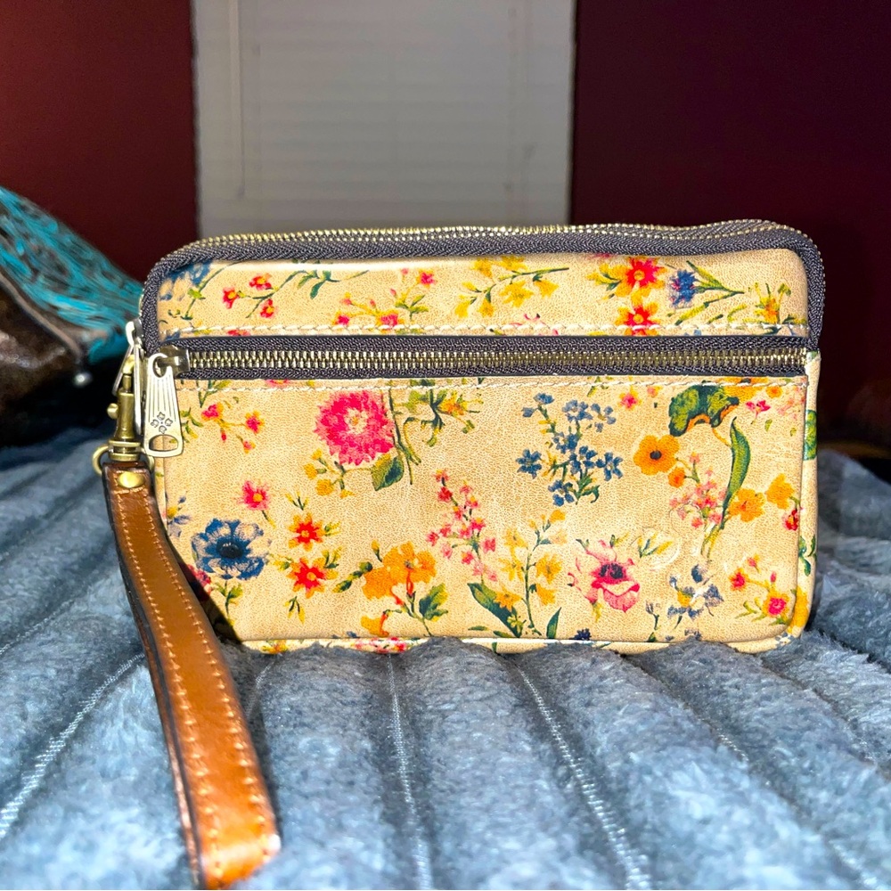 Patricia Nash Wallet